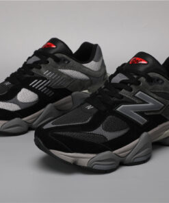 Alternative view of NB 9060 Black