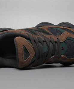 Alternative view of NB 9060 Coffee Brown