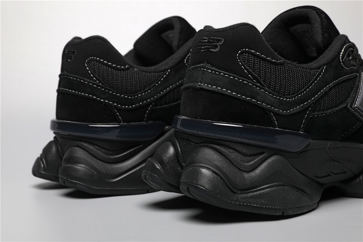 NB 9060 Full Black Edition - Image 4