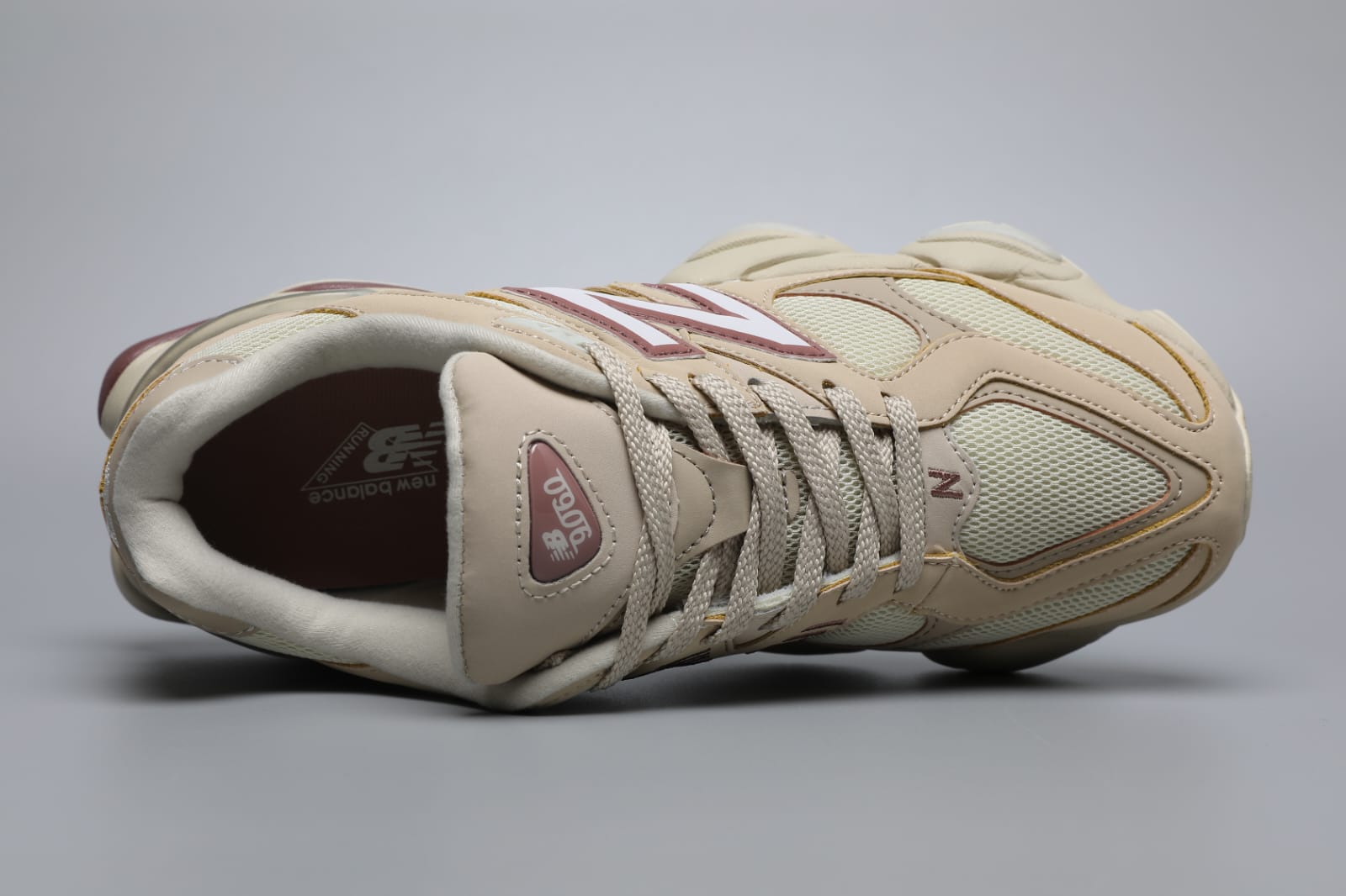 NB Bone sparrow 9060 - Image 5